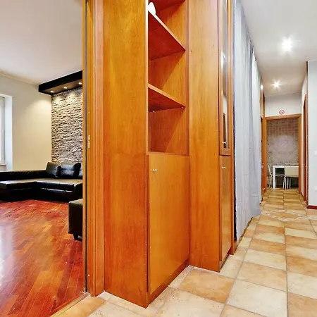 Sapphire Apartament *